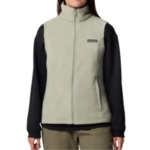 Columbia Women Cozy Benton Springs Fleece Vest Light Sage‎ Green Size Large EUC